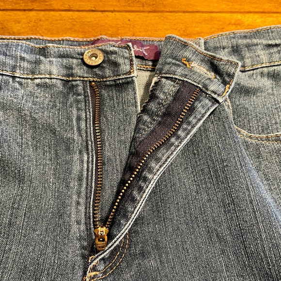 Gloria Vanderbilt Amanda Jeans Women's Sz 12 Denim Stretch Straight Leg S944-210 - Picture 6 of 10
